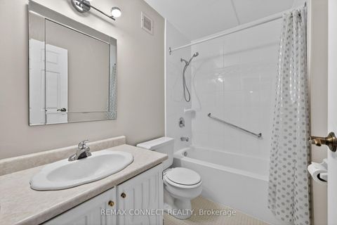 Photo 31 at 910 - 2 Glamorgan Avenue, Dorset Park, Toronto