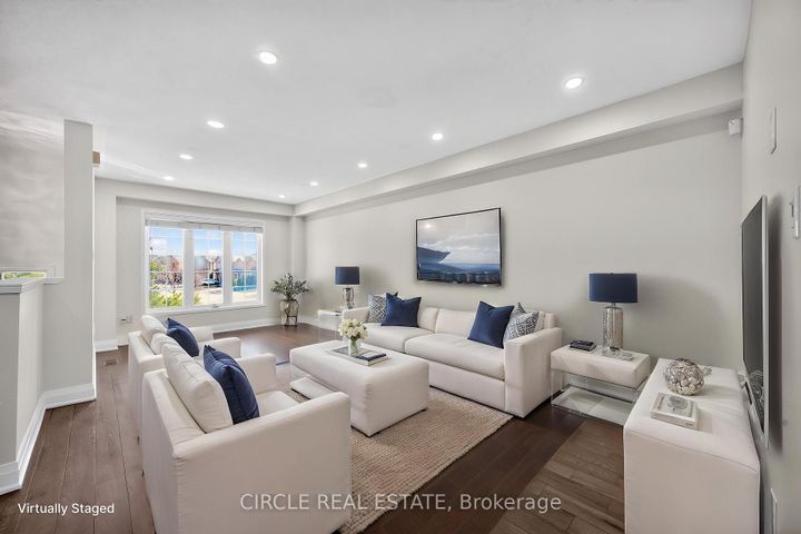 Photo 3 at 4 - 4950 Albina Way, Hurontario, Mississauga