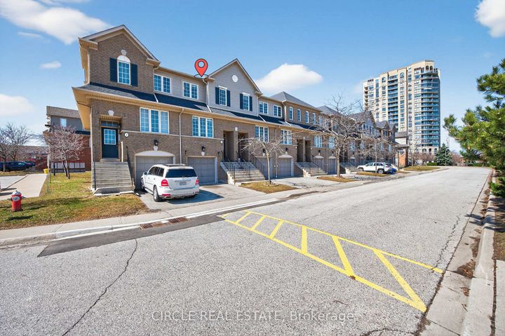 Photo 24 at 4 - 4950 Albina Way, Hurontario, Mississauga