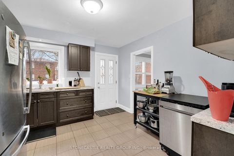 Photo 12 at 10 Woodbury Road, Alderwood, Toronto