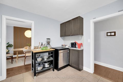 Photo 15 at 10 Woodbury Road, Alderwood, Toronto