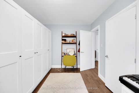 Photo 19 at 10 Woodbury Road, Alderwood, Toronto