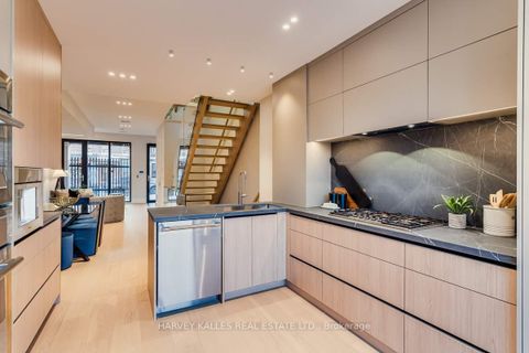 Photo 19 at 179 Palmerston Avenue, Bellwoods, Toronto