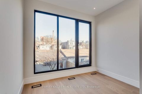 Photo 28 at 179 Palmerston Avenue, Bellwoods, Toronto