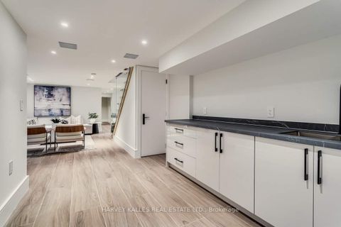 Photo 43 at 179 Palmerston Avenue, Bellwoods, Toronto