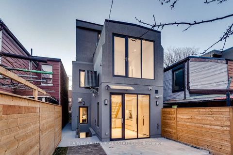 Photo 49 at 179 Palmerston Avenue, Bellwoods, Toronto