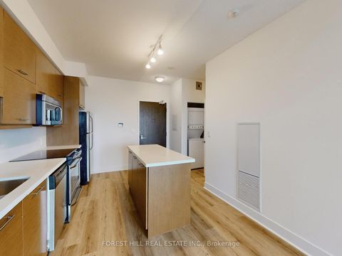 Photo 10 at 1104 - 26 Norton Avenue, Willowdale East, Toronto