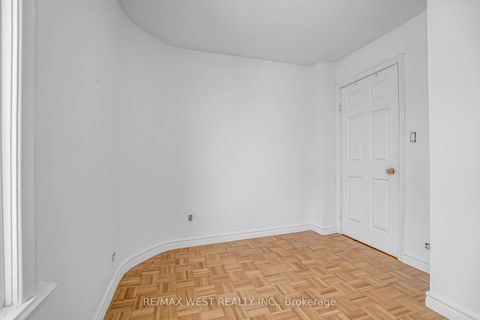 Photo 32 at 472 Symington Avenue, Pellam Park, Toronto