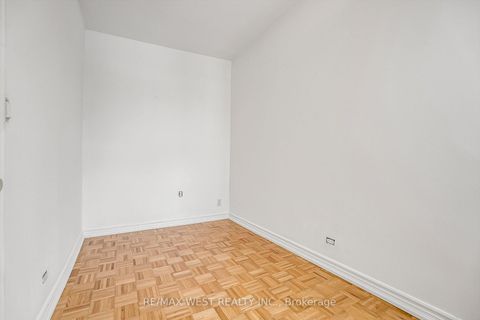 Photo 37 at 472 Symington Avenue, Pellam Park, Toronto