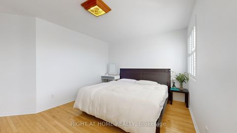 Photo 22 at 33 Fred Young Drive, CFB, Toronto