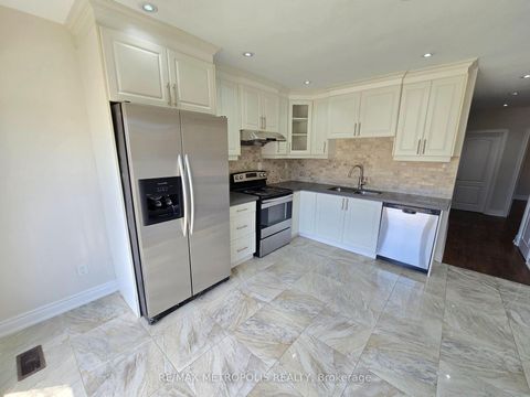 Photo 10 at 238 Toronto Avenue, Central, Oshawa