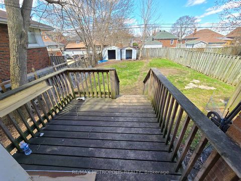 Photo 19 at 238 Toronto Avenue, Central, Oshawa