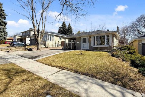 Photo 3 at 23 Tristan Crescent, Hillcrest Village, Toronto