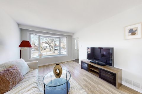 Photo 7 at 23 Tristan Crescent, Hillcrest Village, Toronto