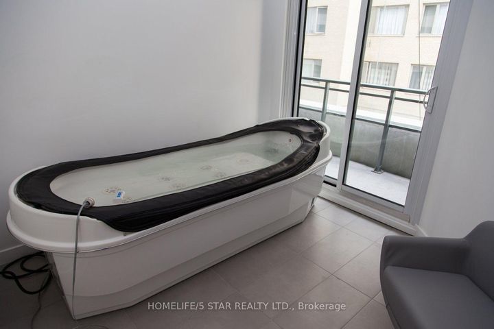 Photo 15 at 2106 - 45 CHARLES Street E, Yonge Corridor, Toronto