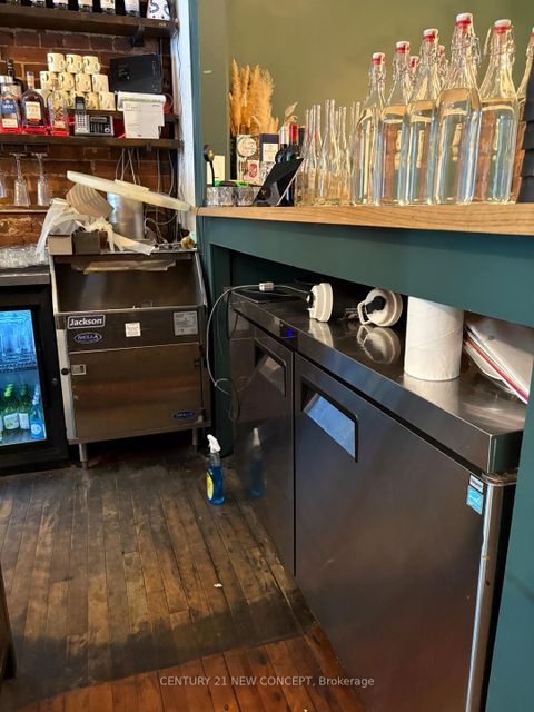 Photo 7 at 490 Queen Street W, Chinatown, Toronto