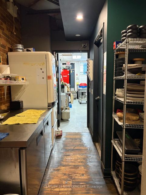 Photo 11 at 490 Queen Street W, Chinatown, Toronto