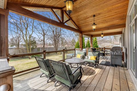 Photo 43 at 31 Ashwood Crescent, Rosethorn, Toronto