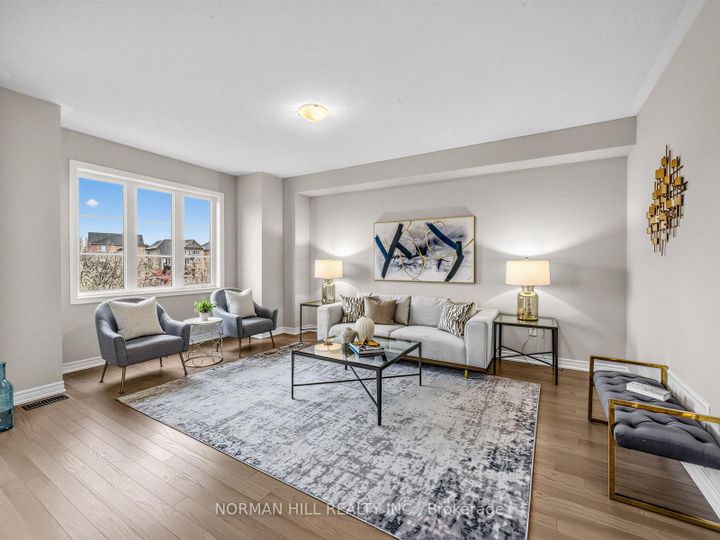 Photo 3 at 120 Antibes Drive, Credit Valley, Brampton