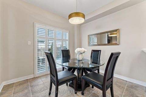 Photo 8 at 2 Adam Ernst Court, Vellore Village, Vaughan