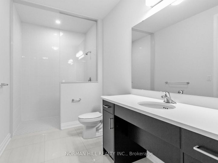 Photo 9 at 123 Antibes Drive, Credit Valley, Brampton