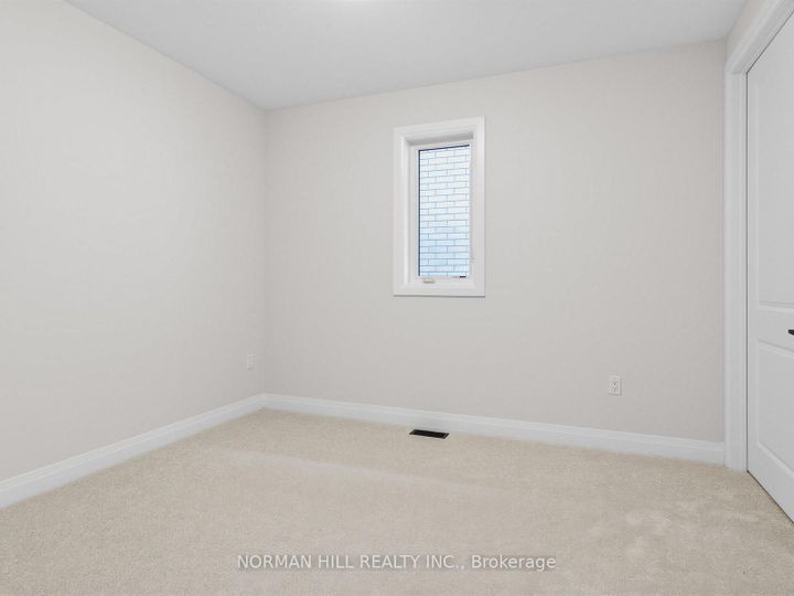 Photo 10 at 123 Antibes Drive, Credit Valley, Brampton