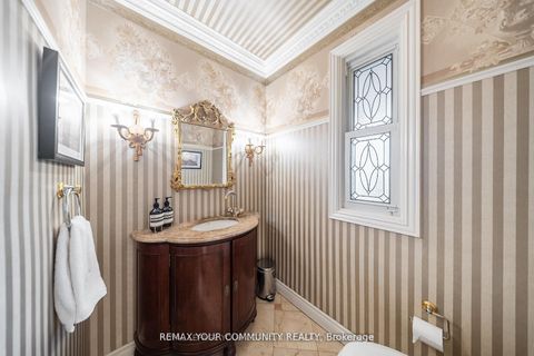 Photo 24 at 154 Old Yonge Street, Windfields, Toronto