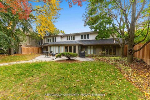 Photo 43 at 154 Old Yonge Street, Windfields, Toronto