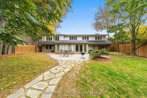 Photo 44 at 154 Old Yonge Street, Windfields, Toronto