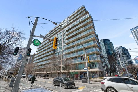 Photo 36 at 803 - 650 Queens Quay W, Waterfront Communities C1, Toronto
