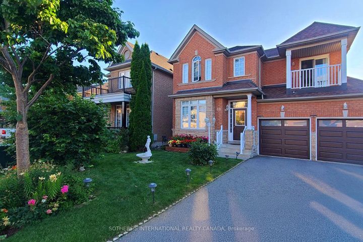Photo 2 at 30 Bologna Road, Vellore Village, Vaughan