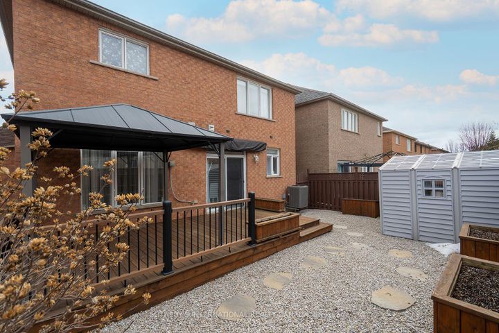 Photo 32 at 30 Bologna Road, Vellore Village, Vaughan