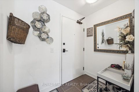 Photo 2 at 101 - 5 Chef Lane, Bayshore, Barrie