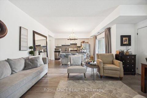 Photo 9 at 101 - 5 Chef Lane, Bayshore, Barrie