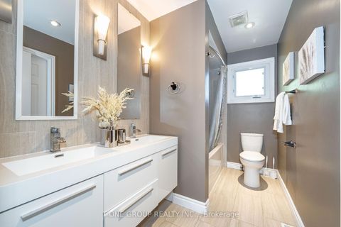 Photo 31 at 382 Elgin Mills Road W, Westbrook, Richmond Hill