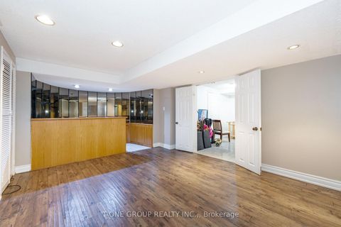 Photo 40 at 382 Elgin Mills Road W, Westbrook, Richmond Hill