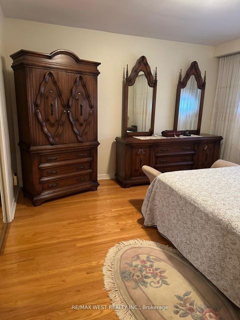 Photo 18 at 74 Elana Drive, Jane Heights, Toronto