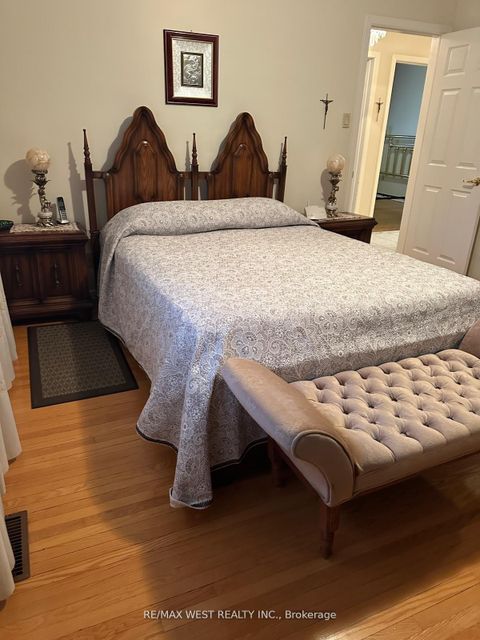 Photo 19 at 74 Elana Drive, Jane Heights, Toronto