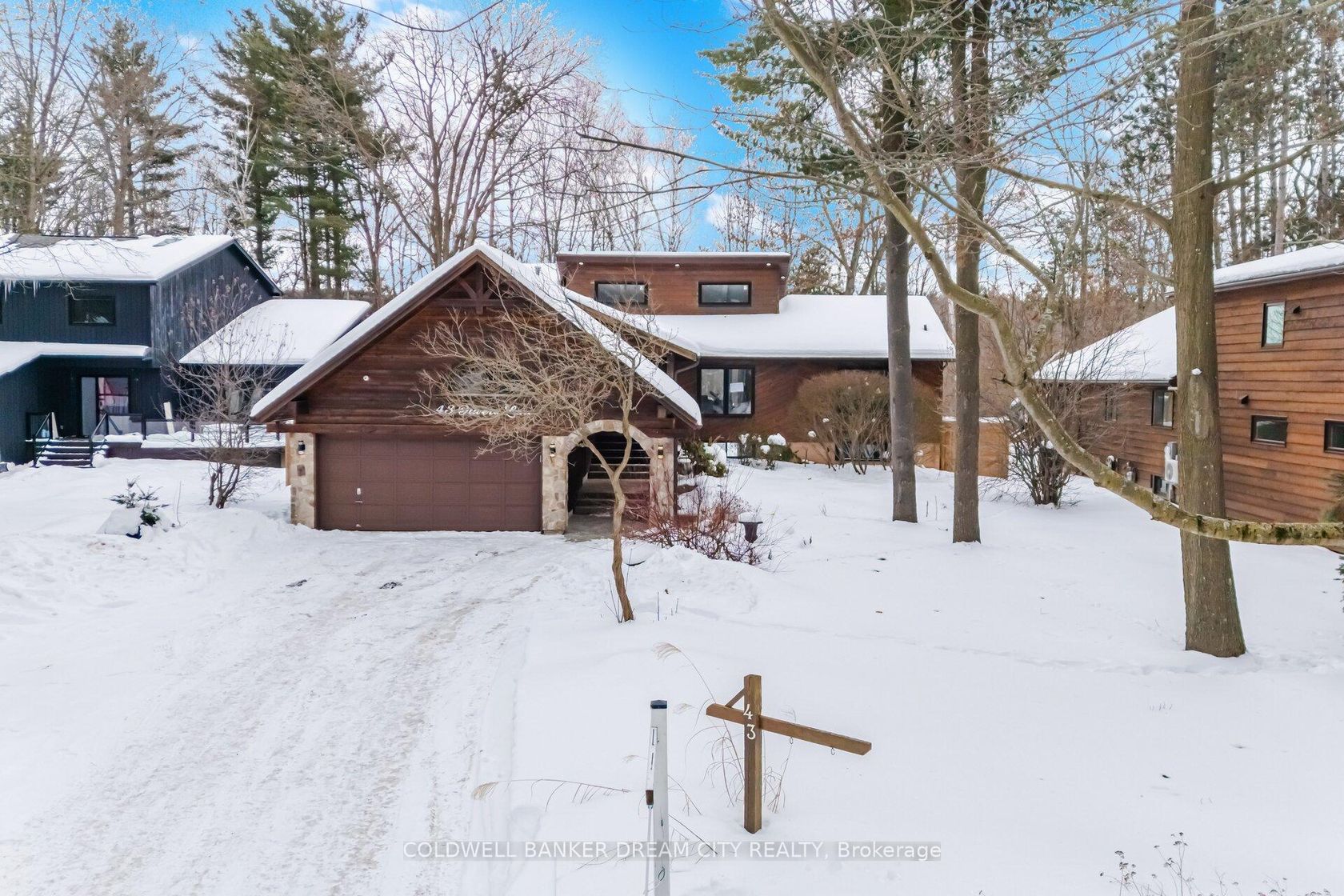 43 Olivers Lane, Caledon East, Caledon by Loree Meneguzzi Real Estate 43 Olivers Lane, Caledon East, Caledon