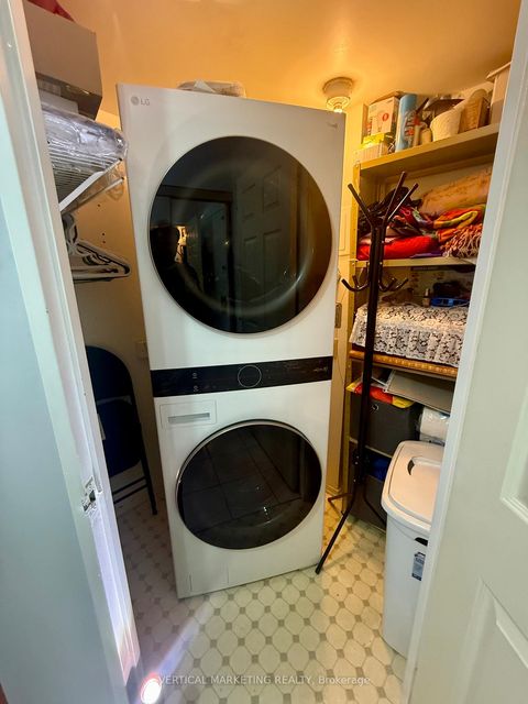 Photo 6 at 1408 - 3231 Eglinton Avenue S, Scarborough Village, Toronto