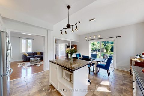 Photo 8 at 1031 Lake Drive N, Historic Lakeshore Communities, Georgina