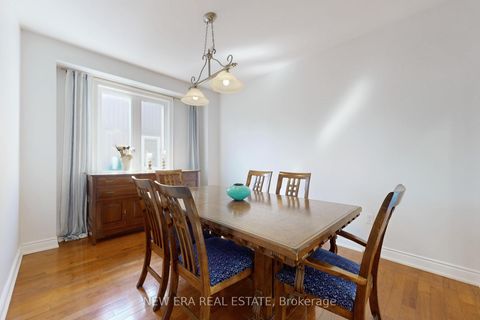 Photo 10 at 1031 Lake Drive N, Historic Lakeshore Communities, Georgina