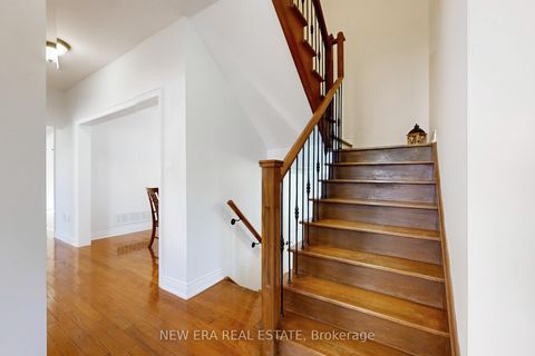 Photo 16 at 1031 Lake Drive N, Historic Lakeshore Communities, Georgina