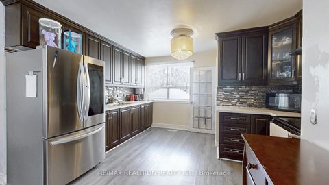 Photo 18 at 132 Porchester Drive, Woburn, Toronto