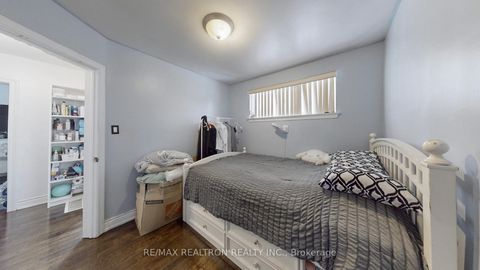 Photo 26 at 132 Porchester Drive, Woburn, Toronto