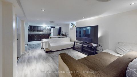 Photo 34 at 132 Porchester Drive, Woburn, Toronto