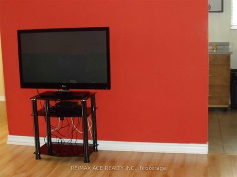 Photo 5 at 906 - 2130 Weston Road, Mount Dennis, Toronto