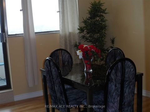 Photo 8 at 906 - 2130 Weston Road, Mount Dennis, Toronto