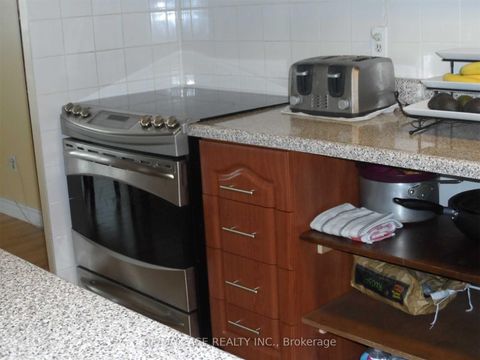 Photo 9 at 906 - 2130 Weston Road, Mount Dennis, Toronto