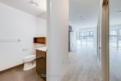 Photo 1 at 347 - 60 PRINCESS Street, Waterfront Communities C8, Toronto